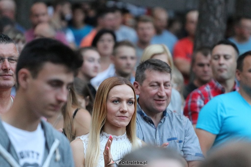Wesele Kurpiowskie 2018 - koncert Poparzonych Kawą Trzy [17.06.2018] - zdjęcie #105 - eOstroleka.pl