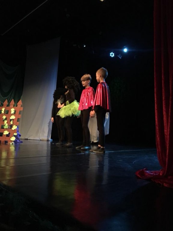 „Promyki Dziesiątki” nagrodzone na Międzynarodowym Festiwalu Teatrów Dziecięcych [18.06.2018] - zdjęcie #16 - eOstroleka.pl