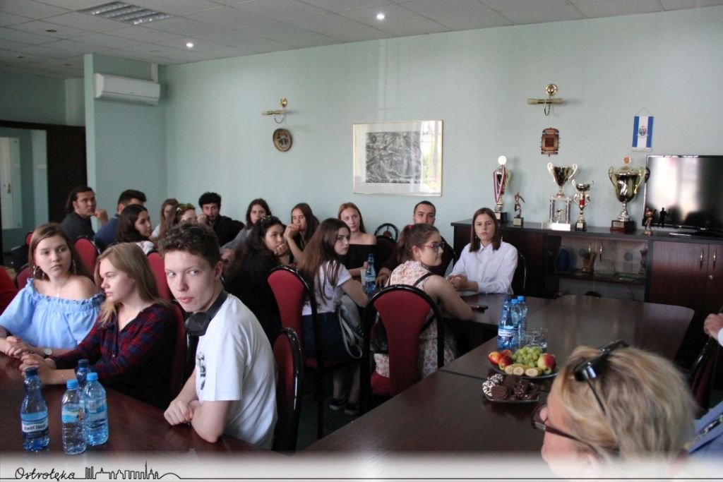 Młodzież z Turcji i Portugalii z wizytą w Ostrołęce [19.06.2018] - zdjęcie #9 - eOstroleka.pl
