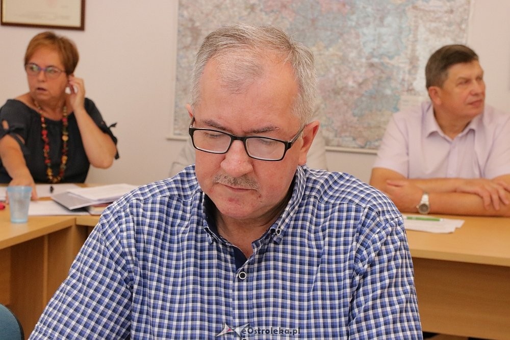 Starosta Kubeł z absolutorium z wykonania budżetu [19.06.2018] - zdjęcie #25 - eOstroleka.pl