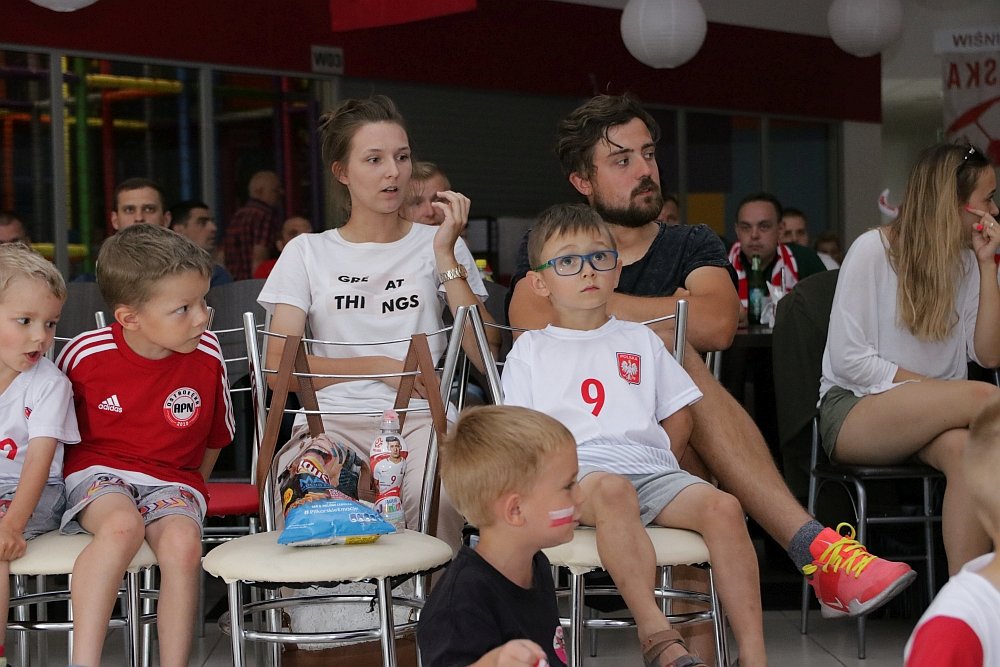Ostrołęczanie wspierali polską drużynę w mundialowej strefie kibica [19.06.2018] - zdjęcie #4 - eOstroleka.pl