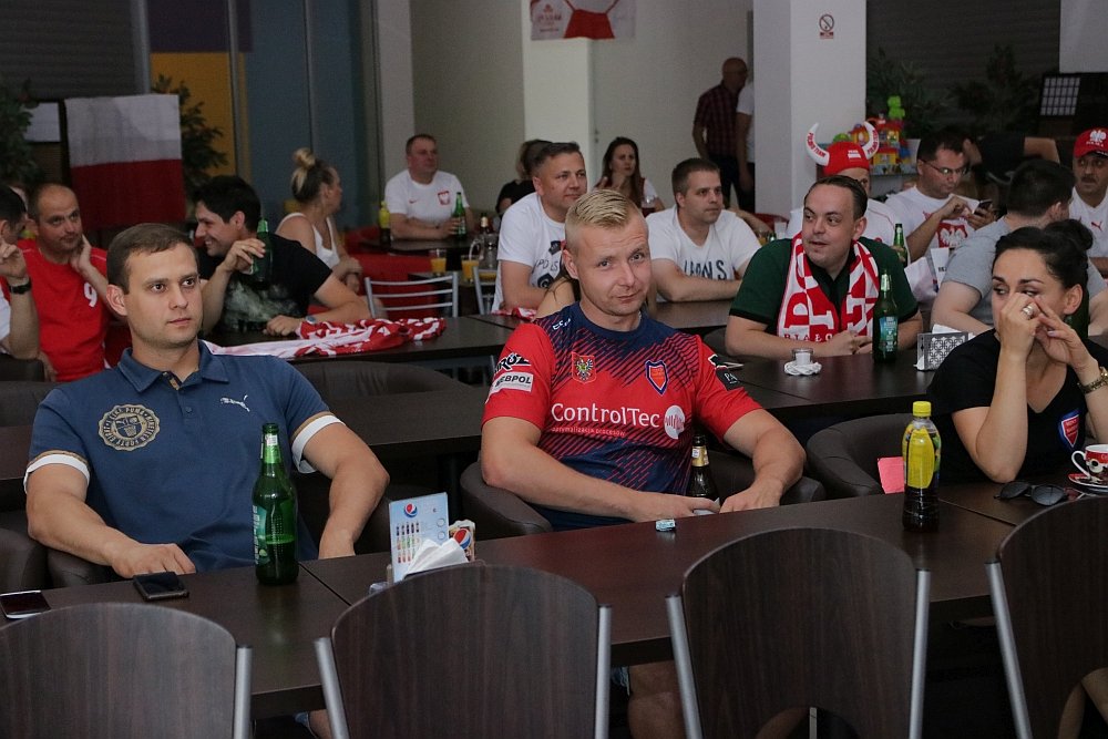Ostrołęczanie wspierali polską drużynę w mundialowej strefie kibica [19.06.2018] - zdjęcie #6 - eOstroleka.pl