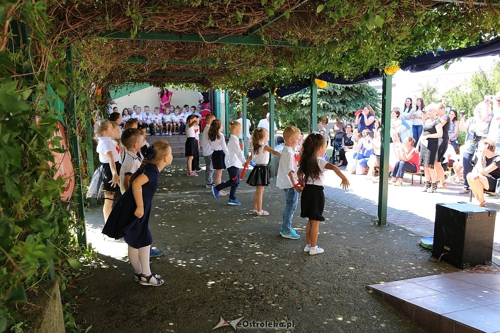 Uroczyste zakończenie roku szkolnego w Przedszkolu Miejskim nr 16 [20.06.2018] - zdjęcie #8 - eOstroleka.pl