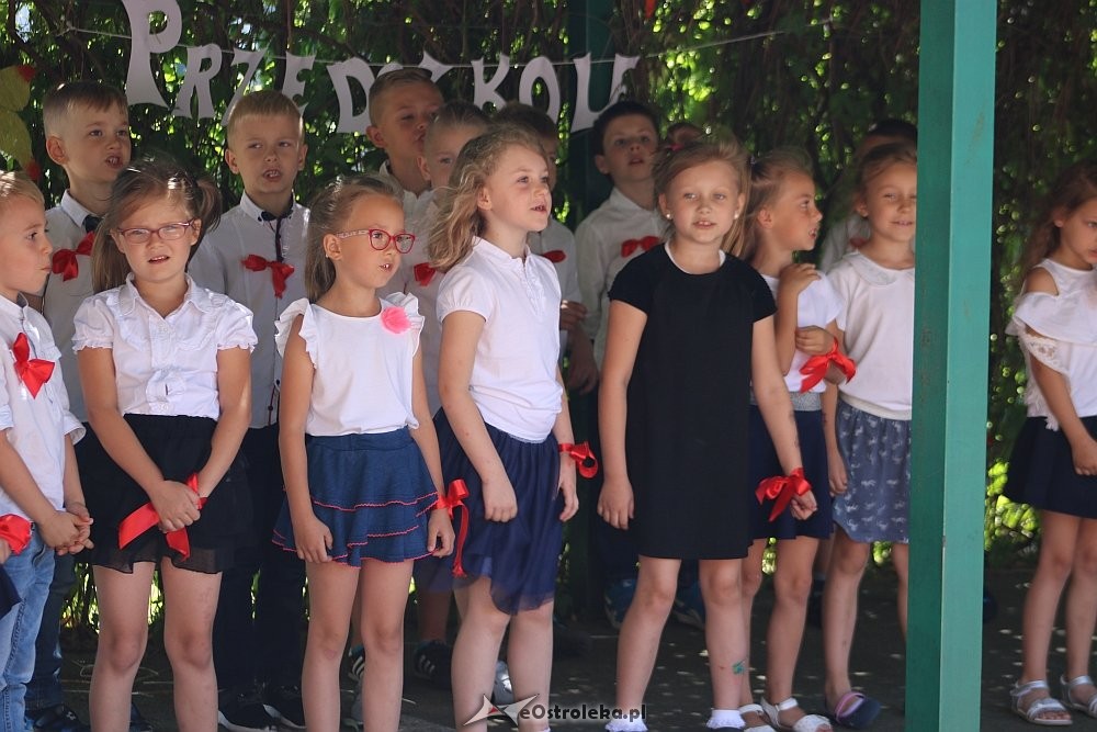 Uroczyste zakończenie roku szkolnego w Przedszkolu Miejskim nr 16 [20.06.2018] - zdjęcie #74 - eOstroleka.pl