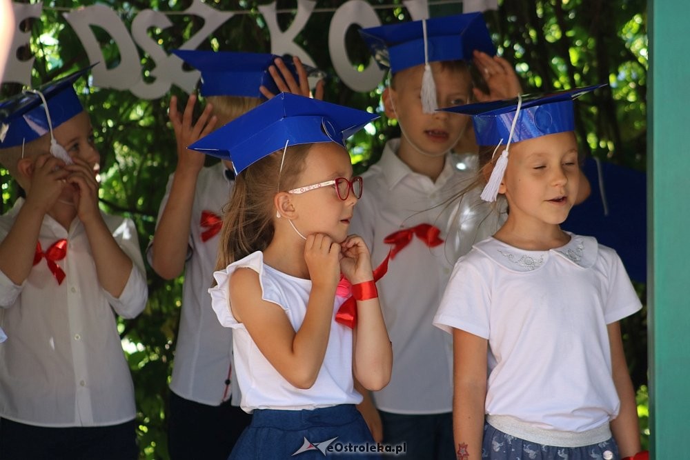 Uroczyste zakończenie roku szkolnego w Przedszkolu Miejskim nr 16 [20.06.2018] - zdjęcie #2 - eOstroleka.pl