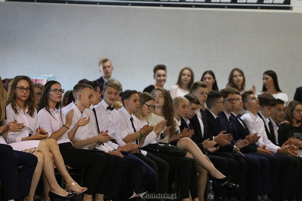 Zakończenie roku szkolnego w Gimnazjum nr 5 [20.06.2018] - zdjęcie #24 - eOstroleka.pl