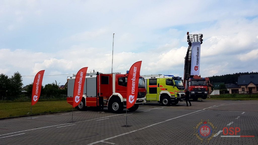 Prezentacja najnowocześniejszego sprzętu strażackiego w Łysych [21.06.2018] - zdjęcie #14 - eOstroleka.pl