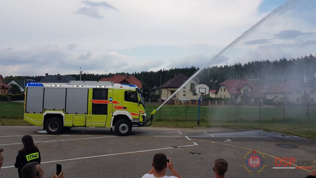 Prezentacja najnowocześniejszego sprzętu strażackiego w Łysych [21.06.2018] - zdjęcie #16 - eOstroleka.pl
