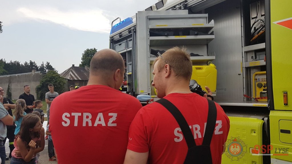 Prezentacja najnowocześniejszego sprzętu strażackiego w Łysych [21.06.2018] - zdjęcie #26 - eOstroleka.pl