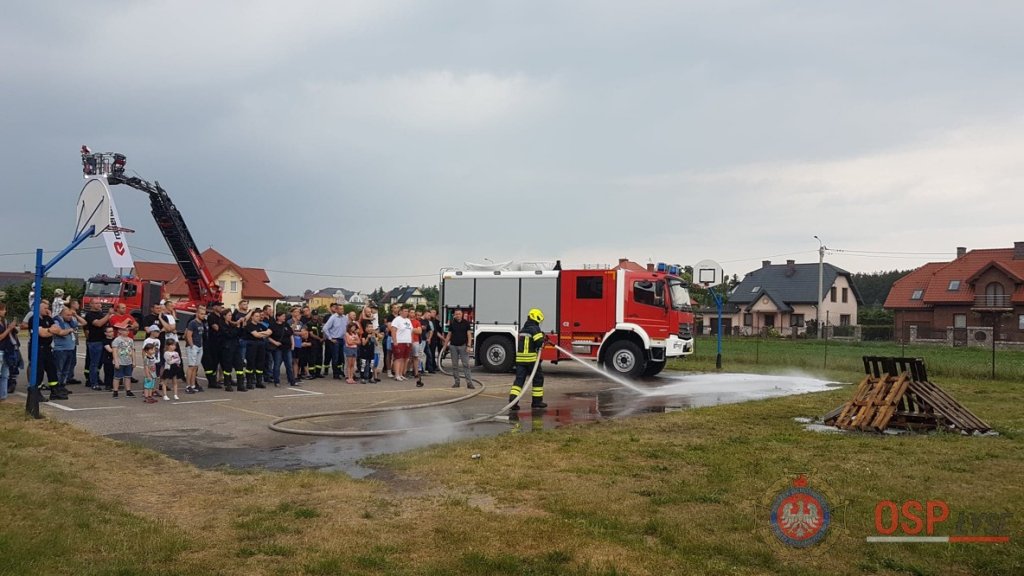 Prezentacja najnowocześniejszego sprzętu strażackiego w Łysych [21.06.2018] - zdjęcie #44 - eOstroleka.pl