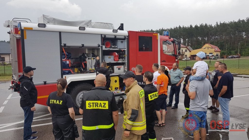 Prezentacja najnowocześniejszego sprzętu strażackiego w Łysych [21.06.2018] - zdjęcie #55 - eOstroleka.pl