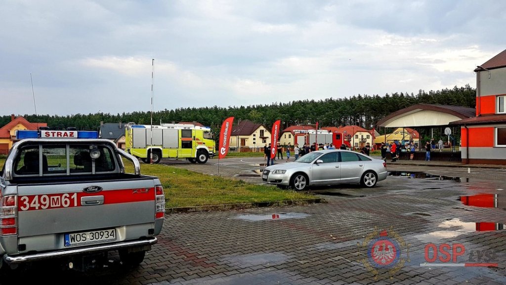 Prezentacja najnowocześniejszego sprzętu strażackiego w Łysych [21.06.2018] - zdjęcie #66 - eOstroleka.pl