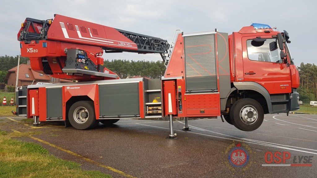 Prezentacja najnowocześniejszego sprzętu strażackiego w Łysych [21.06.2018] - zdjęcie #76 - eOstroleka.pl