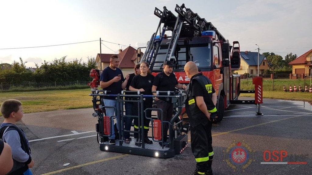 Prezentacja najnowocześniejszego sprzętu strażackiego w Łysych [21.06.2018] - zdjęcie #202 - eOstroleka.pl