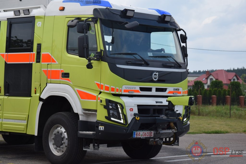 Prezentacja najnowocześniejszego sprzętu strażackiego w Łysych [21.06.2018] - zdjęcie #72 - eOstroleka.pl