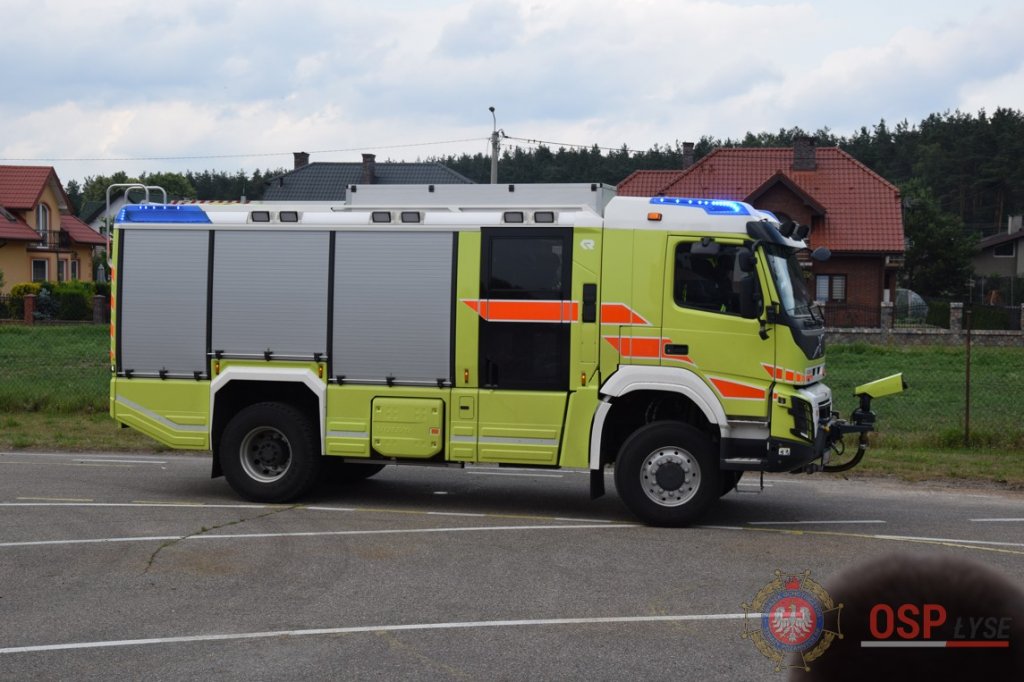 Prezentacja najnowocześniejszego sprzętu strażackiego w Łysych [21.06.2018] - zdjęcie #70 - eOstroleka.pl