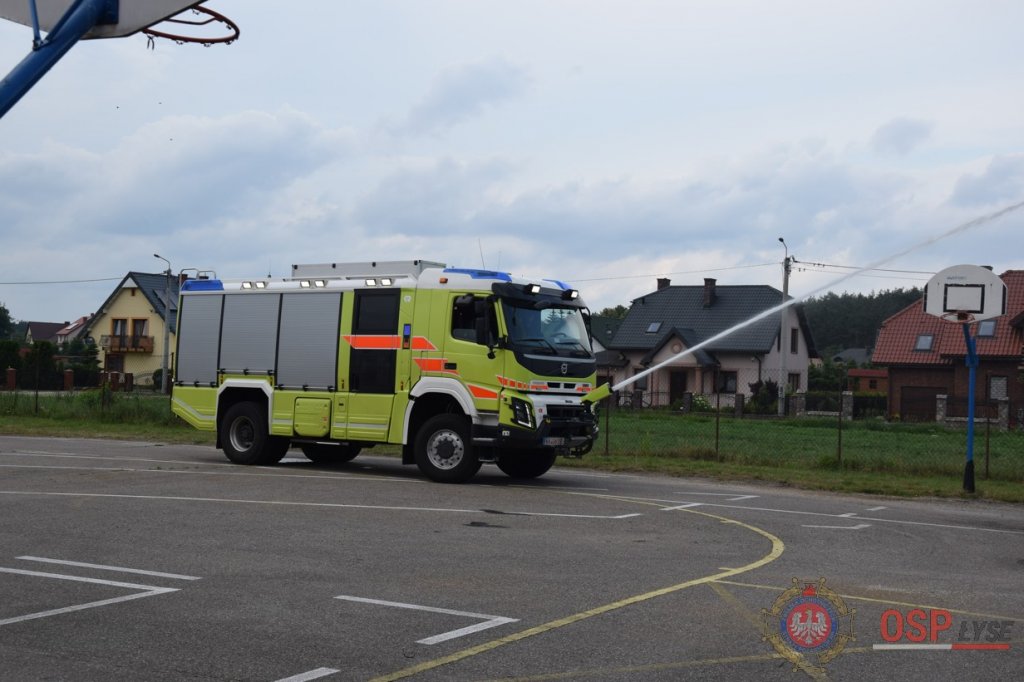 Prezentacja najnowocześniejszego sprzętu strażackiego w Łysych [21.06.2018] - zdjęcie #71 - eOstroleka.pl