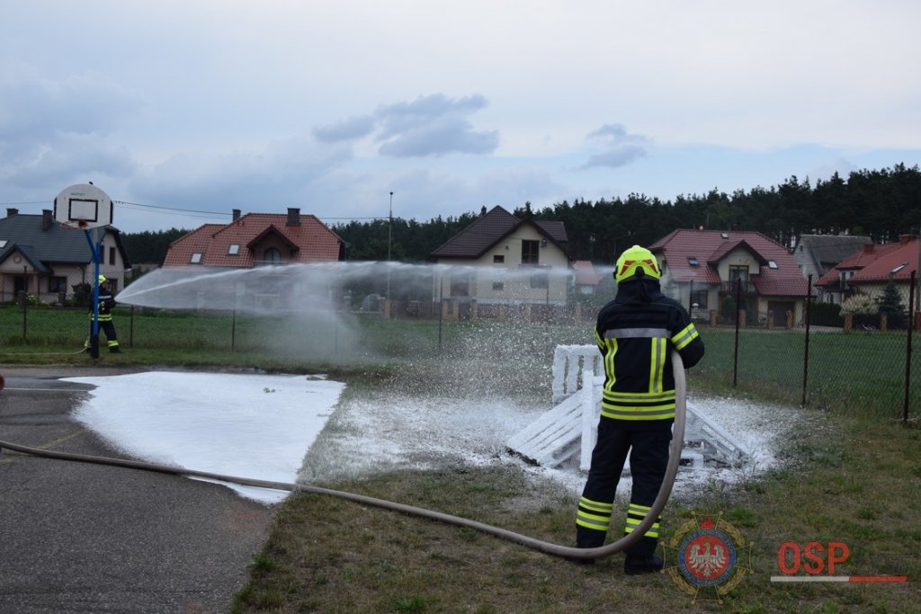 Prezentacja najnowocześniejszego sprzętu strażackiego w Łysych [21.06.2018] - zdjęcie #144 - eOstroleka.pl