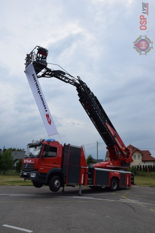 Prezentacja najnowocześniejszego sprzętu strażackiego w Łysych [21.06.2018] - zdjęcie #62 - eOstroleka.pl