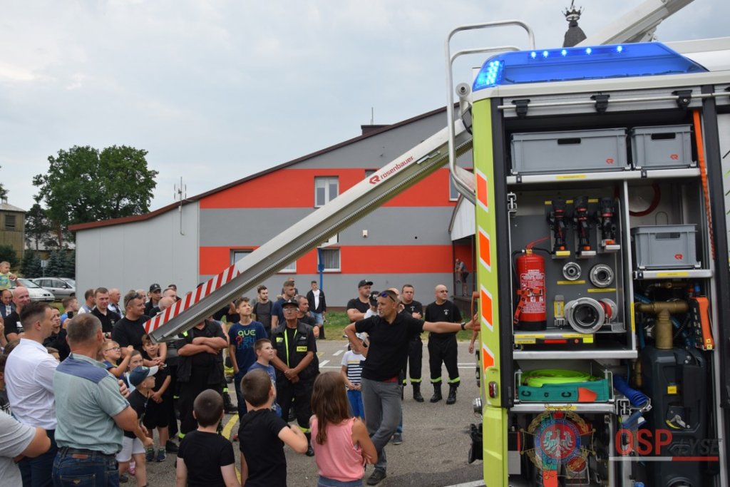 Prezentacja najnowocześniejszego sprzętu strażackiego w Łysych [21.06.2018] - zdjęcie #42 - eOstroleka.pl