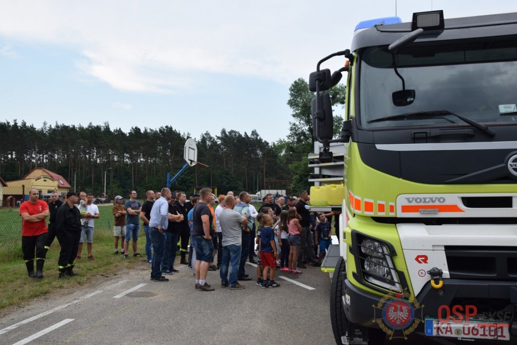 Prezentacja najnowocześniejszego sprzętu strażackiego w Łysych [21.06.2018] - zdjęcie #38 - eOstroleka.pl