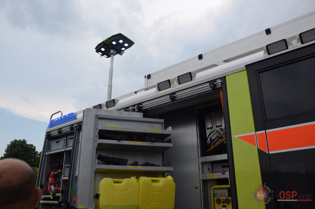 Prezentacja najnowocześniejszego sprzętu strażackiego w Łysych [21.06.2018] - zdjęcie #27 - eOstroleka.pl