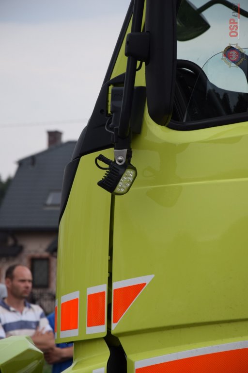 Prezentacja najnowocześniejszego sprzętu strażackiego w Łysych [21.06.2018] - zdjęcie #15 - eOstroleka.pl