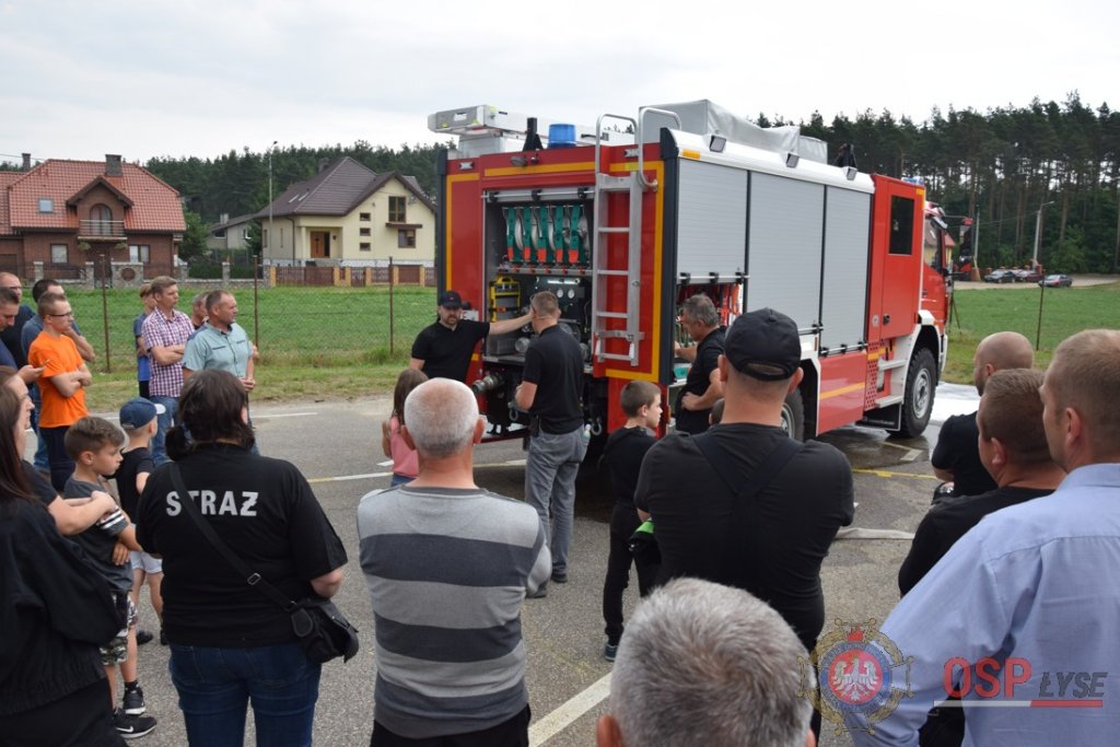 Prezentacja najnowocześniejszego sprzętu strażackiego w Łysych [21.06.2018] - zdjęcie #3 - eOstroleka.pl