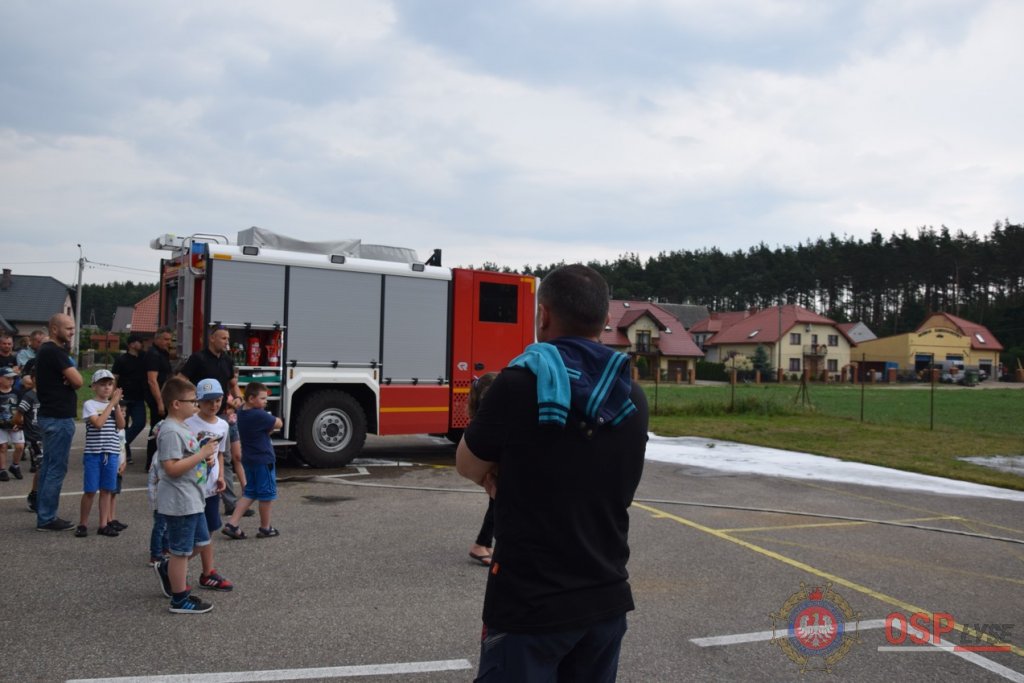 Prezentacja najnowocześniejszego sprzętu strażackiego w Łysych [21.06.2018] - zdjęcie #2 - eOstroleka.pl
