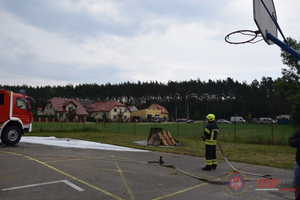 Prezentacja najnowocześniejszego sprzętu strażackiego w Łysych [21.06.2018] - zdjęcie #178 - eOstroleka.pl