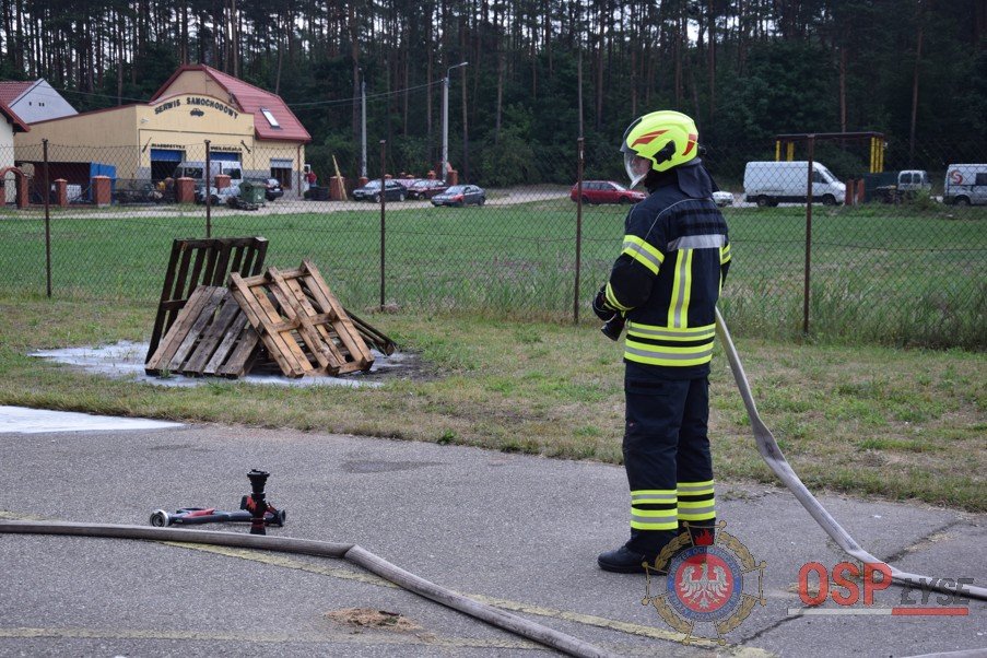 Prezentacja najnowocześniejszego sprzętu strażackiego w Łysych [21.06.2018] - zdjęcie #175 - eOstroleka.pl