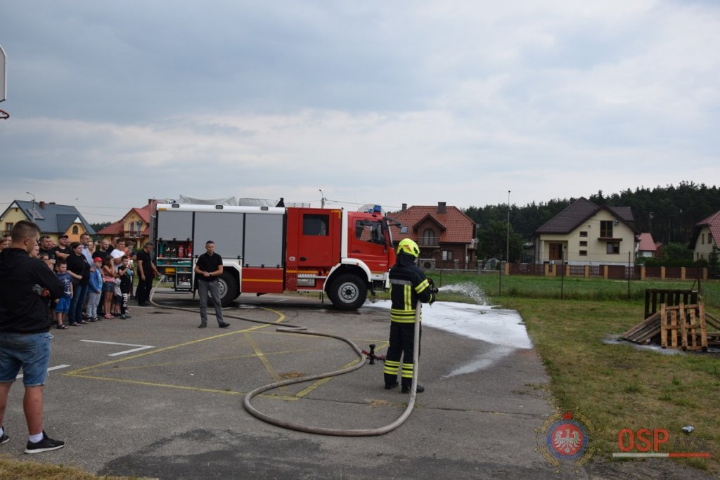 Prezentacja najnowocześniejszego sprzętu strażackiego w Łysych [21.06.2018] - zdjęcie #169 - eOstroleka.pl
