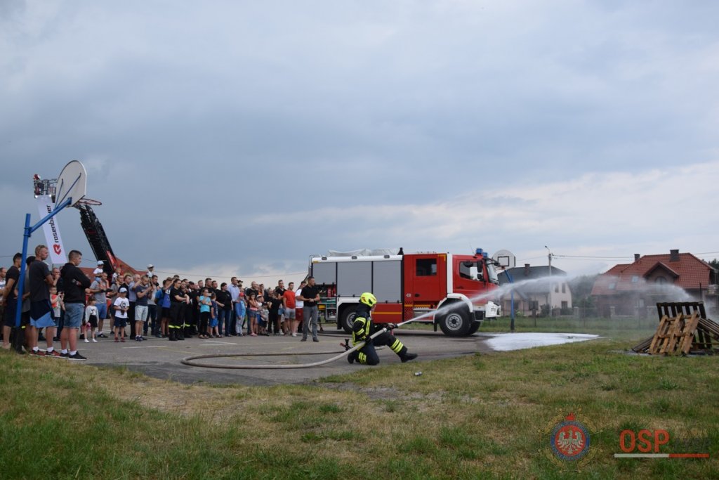 Prezentacja najnowocześniejszego sprzętu strażackiego w Łysych [21.06.2018] - zdjęcie #151 - eOstroleka.pl