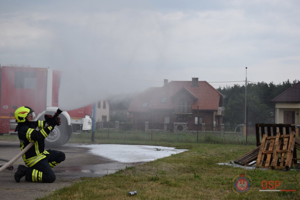 Prezentacja najnowocześniejszego sprzętu strażackiego w Łysych [21.06.2018] - zdjęcie #136 - eOstroleka.pl