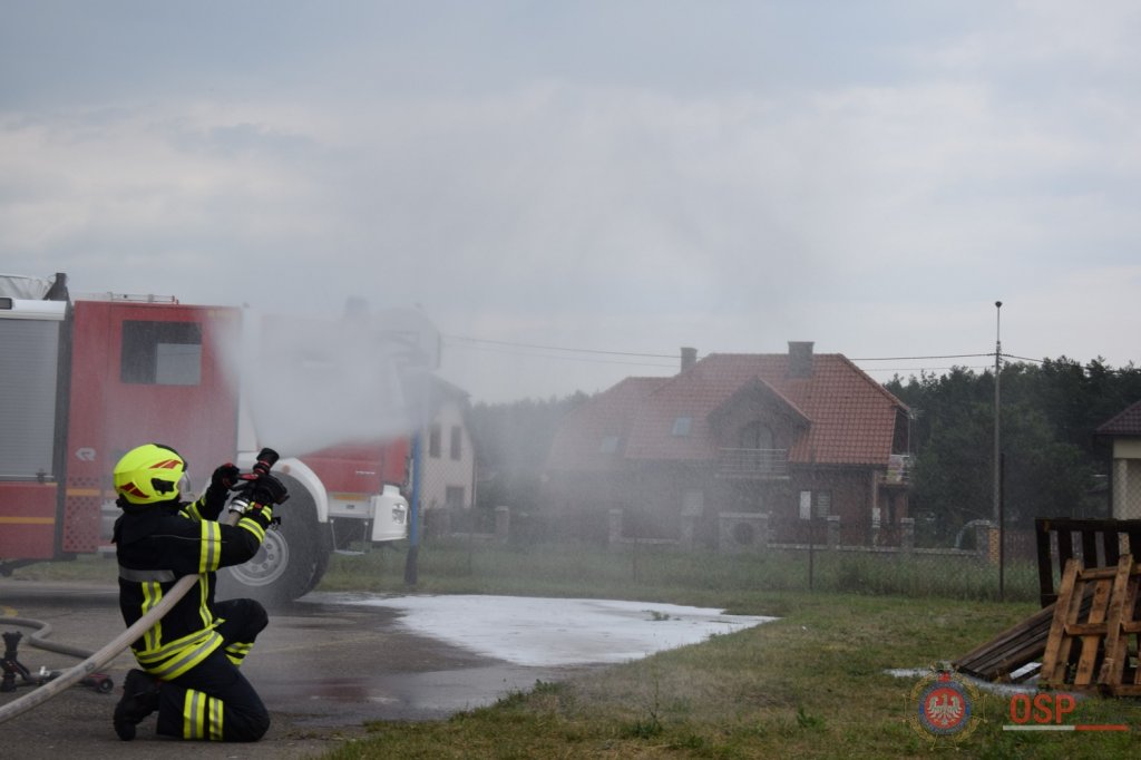 Prezentacja najnowocześniejszego sprzętu strażackiego w Łysych [21.06.2018] - zdjęcie #133 - eOstroleka.pl
