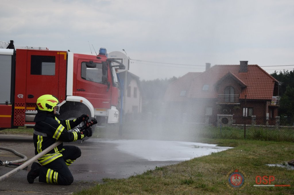 Prezentacja najnowocześniejszego sprzętu strażackiego w Łysych [21.06.2018] - zdjęcie #118 - eOstroleka.pl