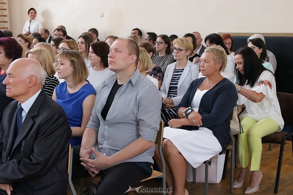 Zakończenie roku szkolnego w Zespole Szkół Zawodowych nr 1 w Ostrołęce [22.06.2018] - zdjęcie #11 - eOstroleka.pl