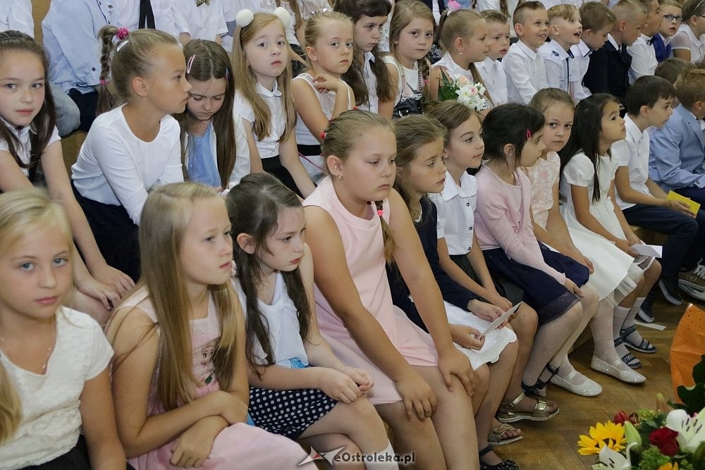 Zakończenie roku szkolnego w Szkole Podstawowej nr 6 w Ostrołęce [22.06.2018] - zdjęcie #46 - eOstroleka.pl