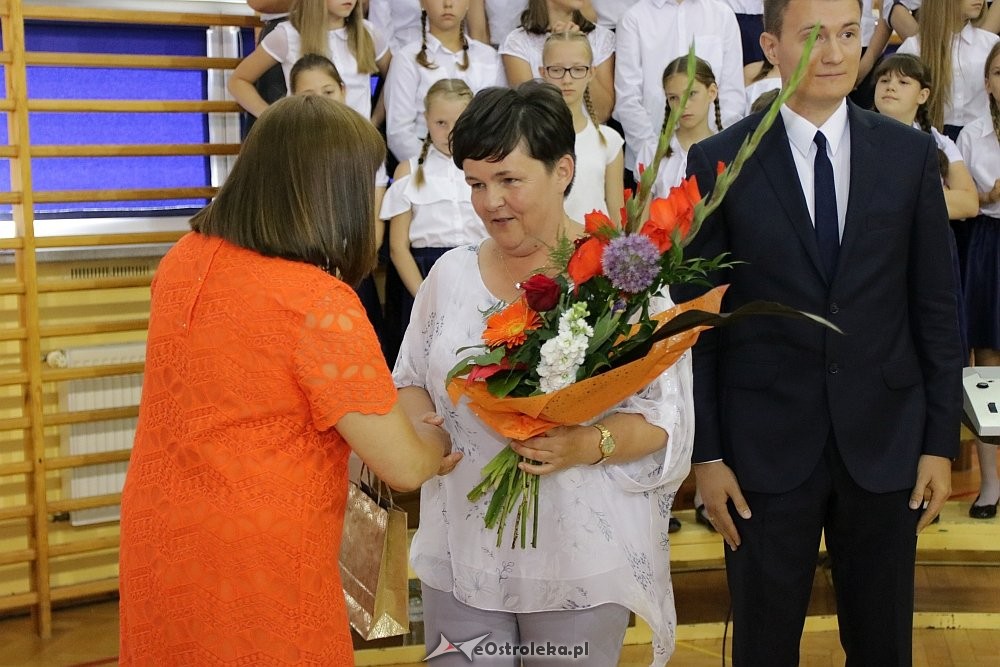 Zakończenie roku szkolnego w Szkole Podstawowej nr 6 w Ostrołęce [22.06.2018] - zdjęcie #9 - eOstroleka.pl