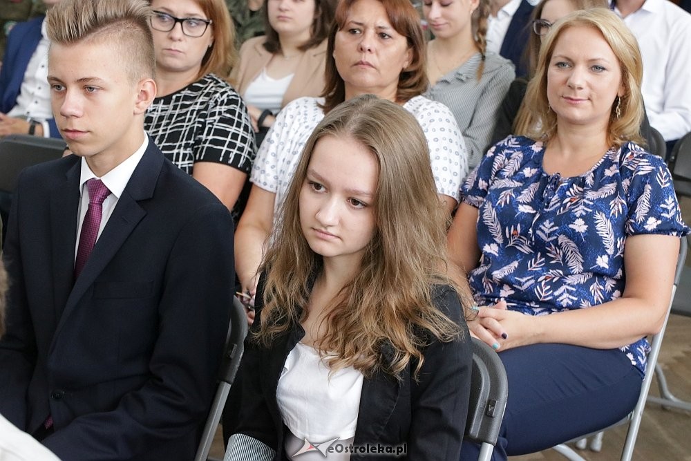 Zakończenie roku szkolnego w Zespole Szkół Zawodowych nr 2 w Ostrołęce [22.06.2018] - zdjęcie #38 - eOstroleka.pl