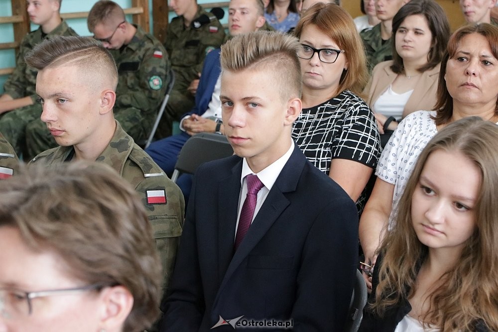 Zakończenie roku szkolnego w Zespole Szkół Zawodowych nr 2 w Ostrołęce [22.06.2018] - zdjęcie #37 - eOstroleka.pl