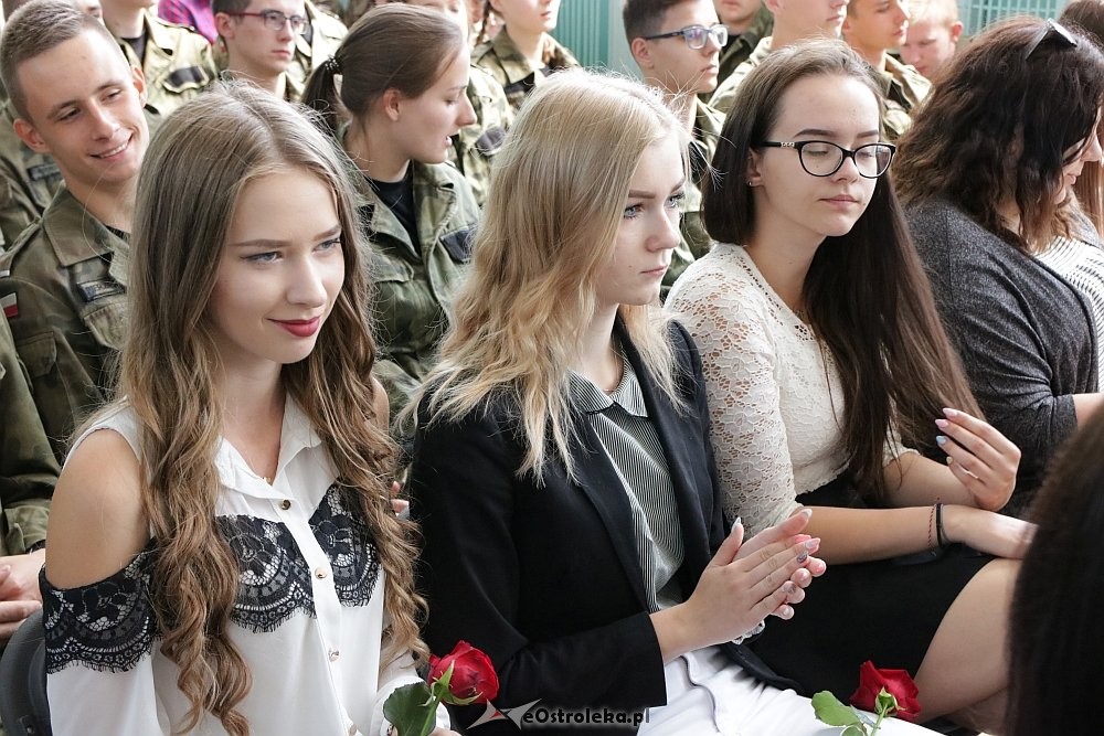 Zakończenie roku szkolnego w Zespole Szkół Zawodowych nr 2 w Ostrołęce [22.06.2018] - zdjęcie #13 - eOstroleka.pl
