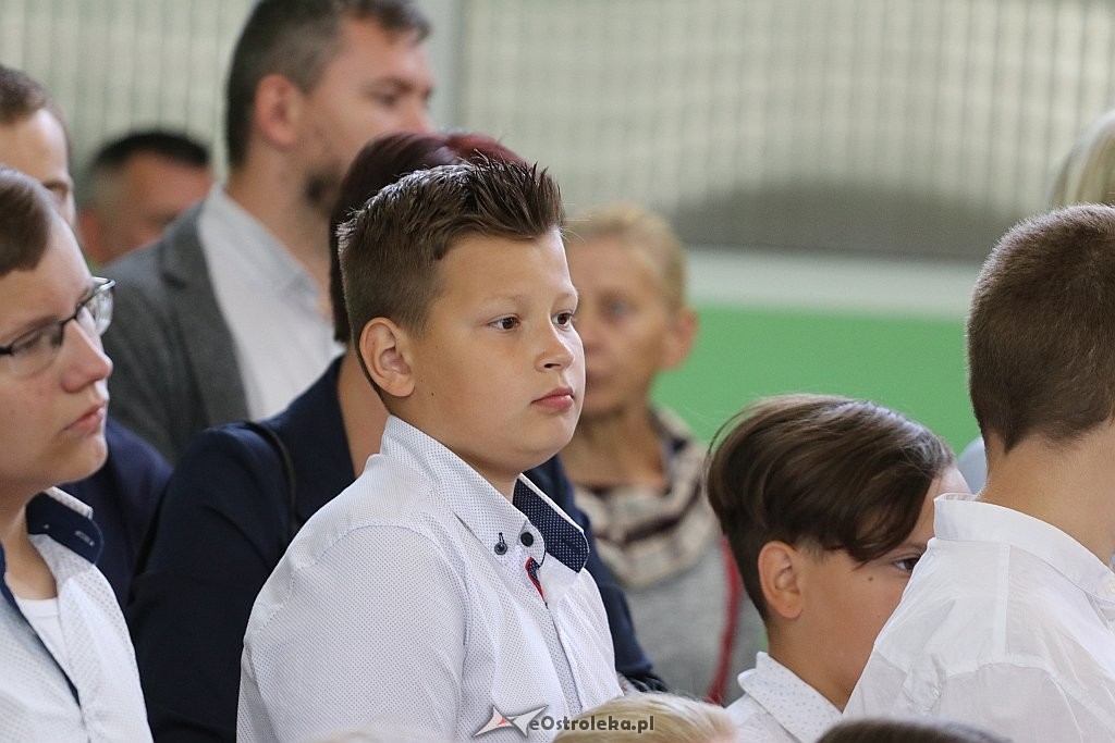 Zakończenie roku szkolnego w Szkole Podstawowej nr 2 [22.06.2018] - zdjęcie #8 - eOstroleka.pl