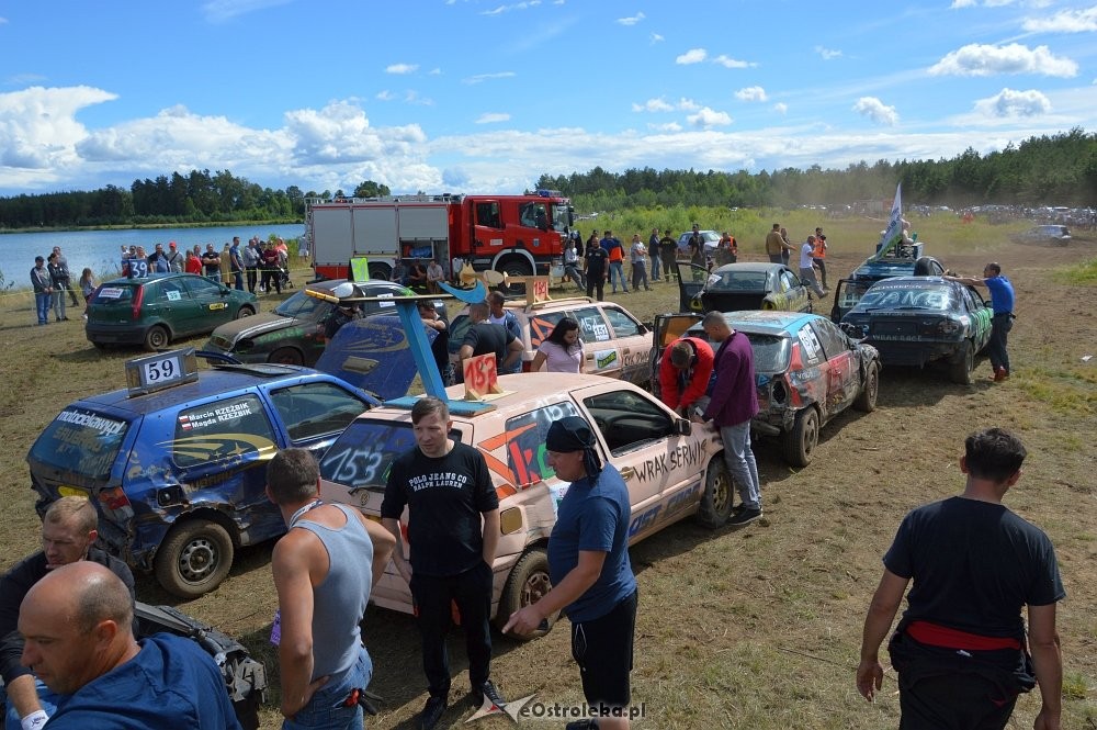 Wyścigi Wraków w Wykrocie  [24.06.2016] - zdjęcie #18 - eOstroleka.pl