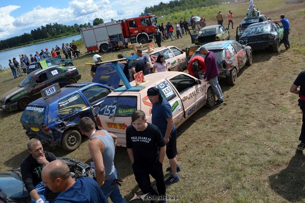 Wyścigi Wraków w Wykrocie  [24.06.2016] - zdjęcie #17 - eOstroleka.pl