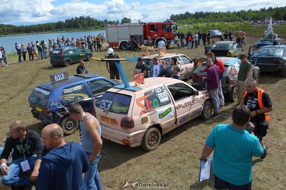 Wyścigi Wraków w Wykrocie  [24.06.2016] - zdjęcie #16 - eOstroleka.pl