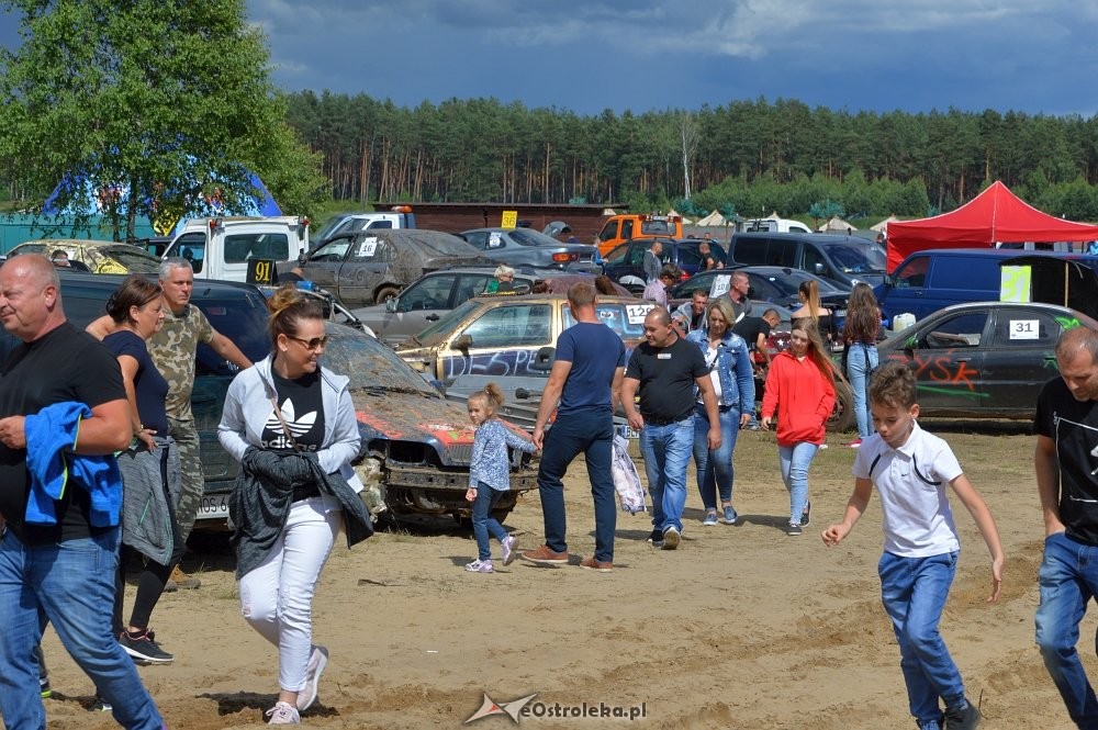 Wyścigi Wraków w Wykrocie  [24.06.2016] - zdjęcie #10 - eOstroleka.pl