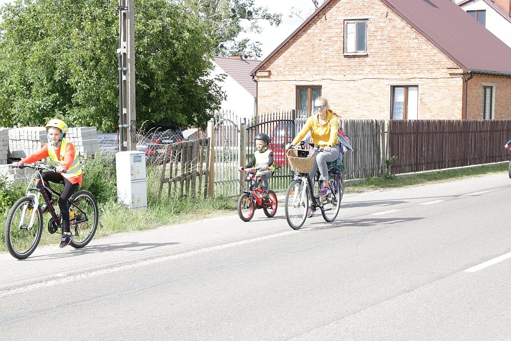 Przedszkolny rajd rowerowy do Kamianki [22.06.2018] - zdjęcie #18 - eOstroleka.pl