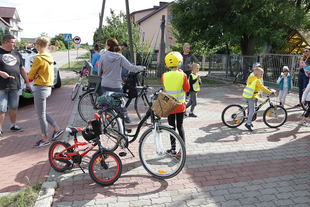 Przedszkolny rajd rowerowy do Kamianki [22.06.2018] - zdjęcie #28 - eOstroleka.pl