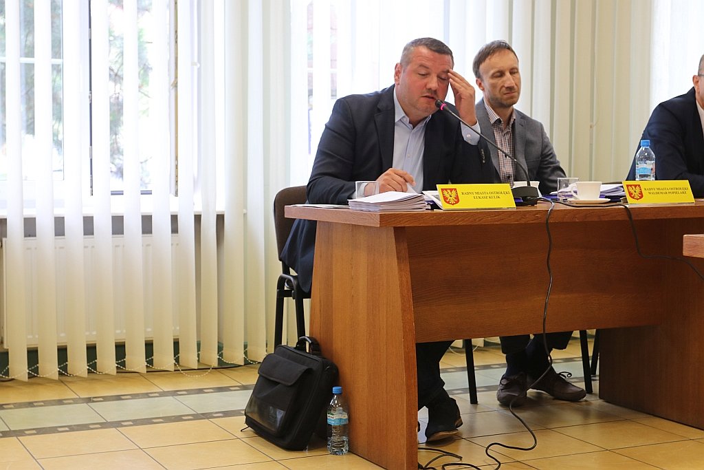 Sesja rady miasta Ostrołęki [28.06.2018] - zdjęcie #1 - eOstroleka.pl